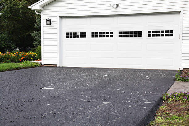 Affordable siding repair and maintenance services in Washburn, ND